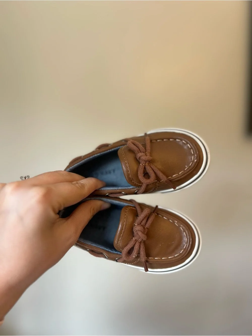 Old Navy Toddler Boy Brown Leather Boat Shoes - Classic Slip-On Style Size 5